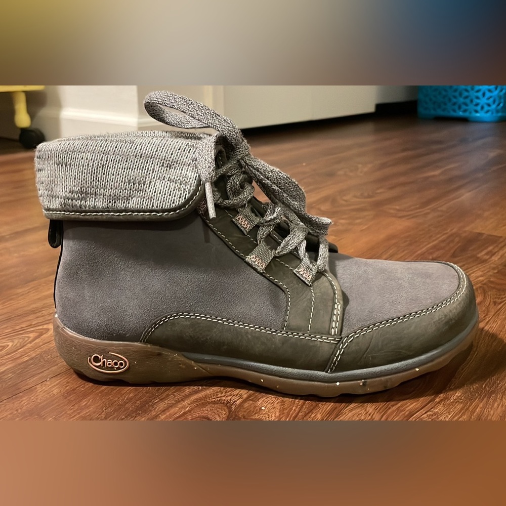 Chaco boots size 8